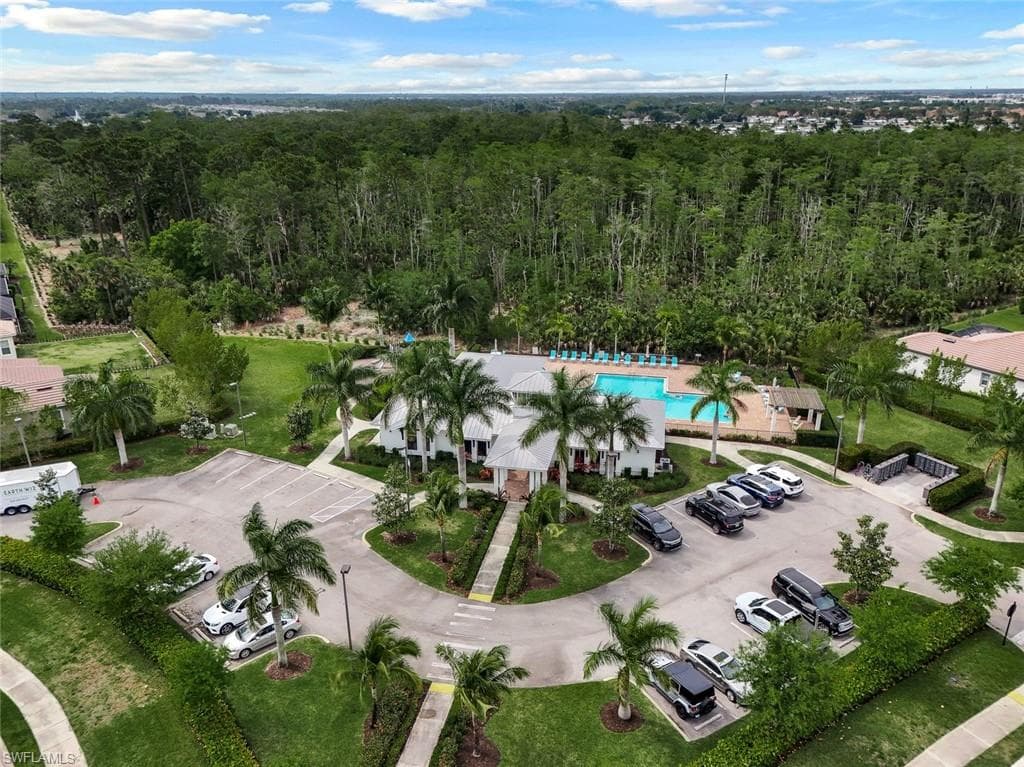 3781 Helmsman Dr, Naples, FL 34120-31