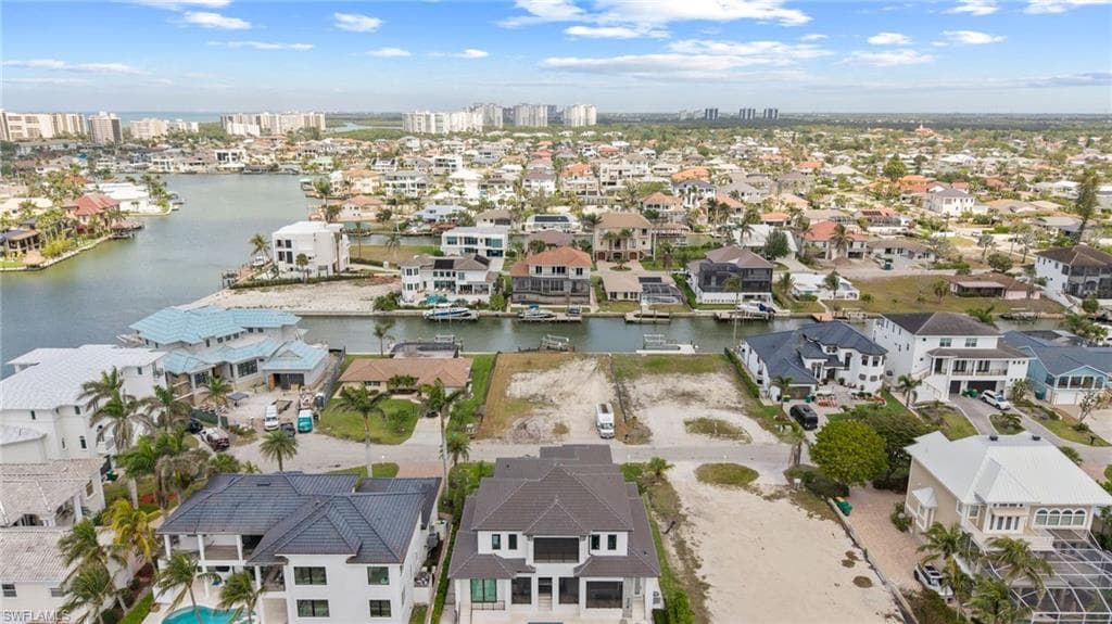 401 Willet Ave, Naples, FL 34108-3