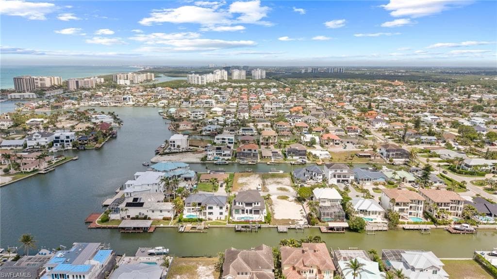 401 Willet Ave, Naples, FL 34108-4