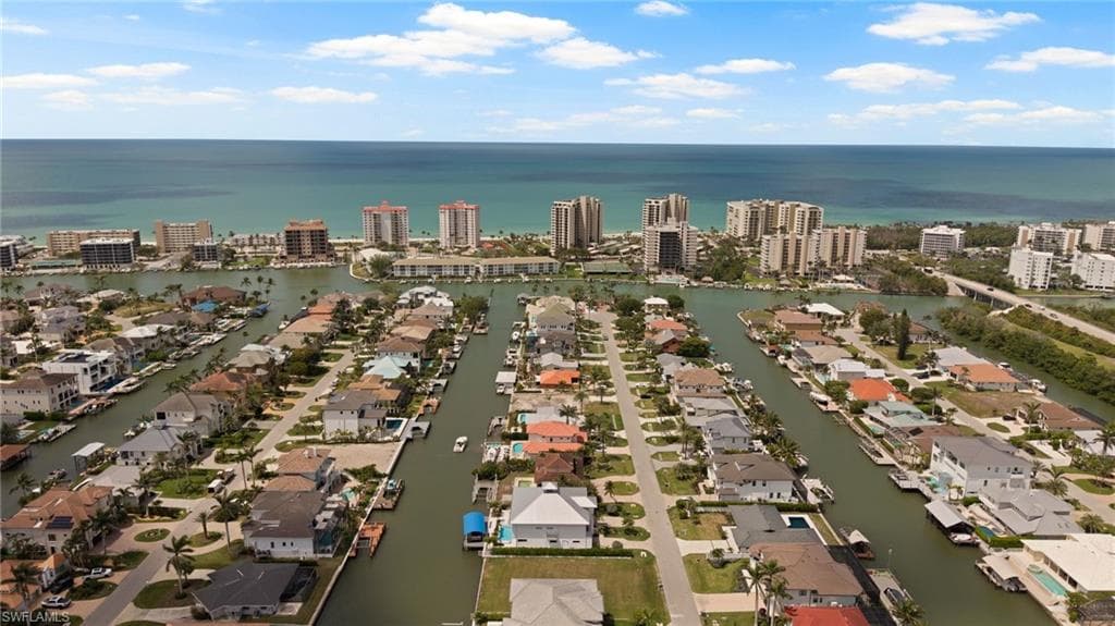 224 Heron Ave, Naples, FL 34108-6