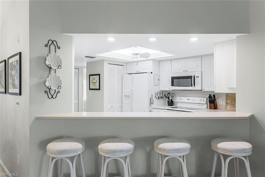 5899 Chanteclair Dr 225, Naples, FL 34108-12