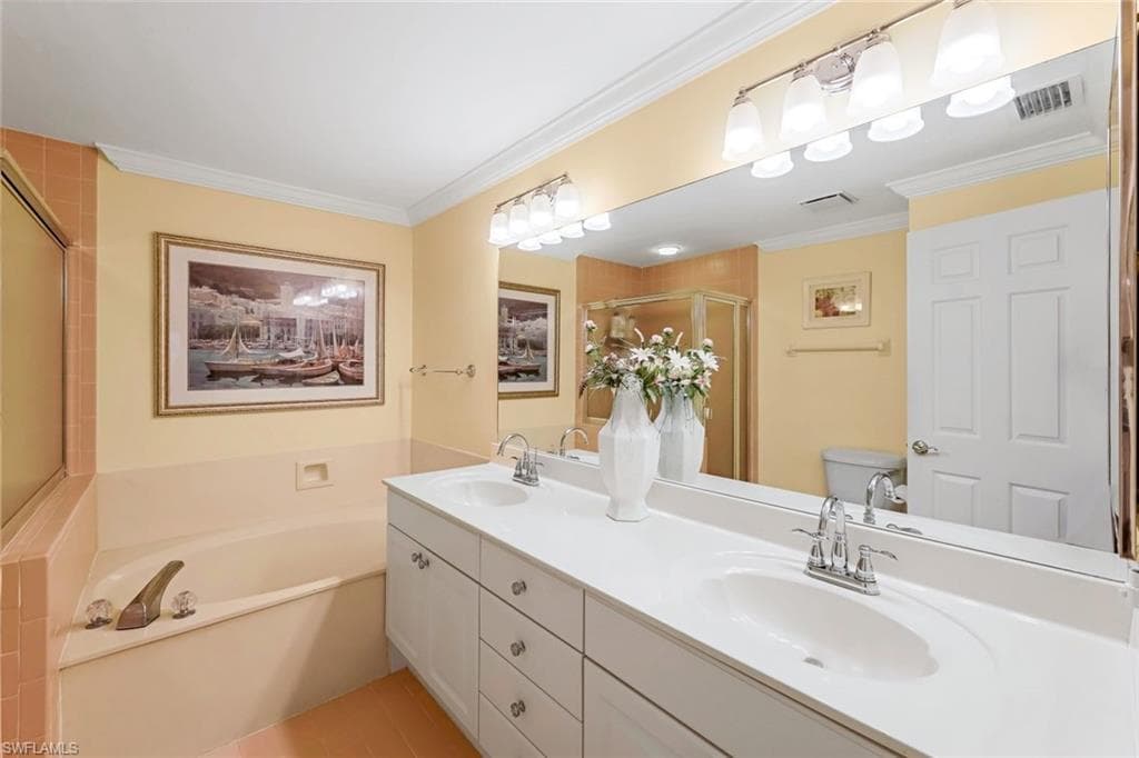 5899 Chanteclair Dr 225, Naples, FL 34108-15