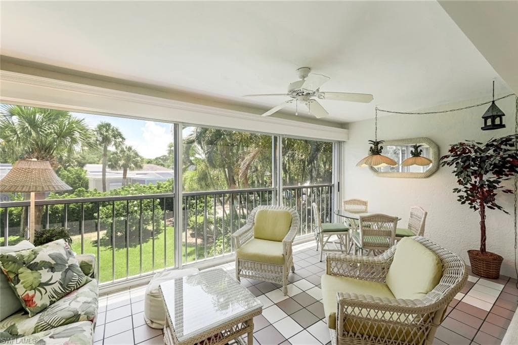 5899 Chanteclair Dr 225, Naples, FL 34108-22