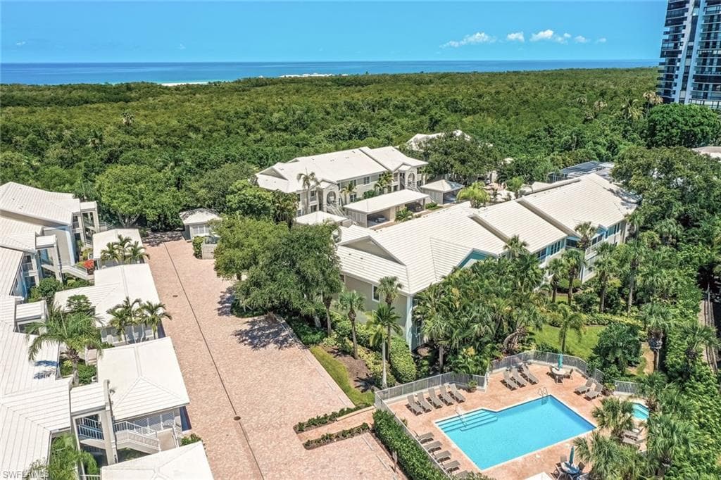 5899 Chanteclair Dr 225, Naples, FL 34108-26