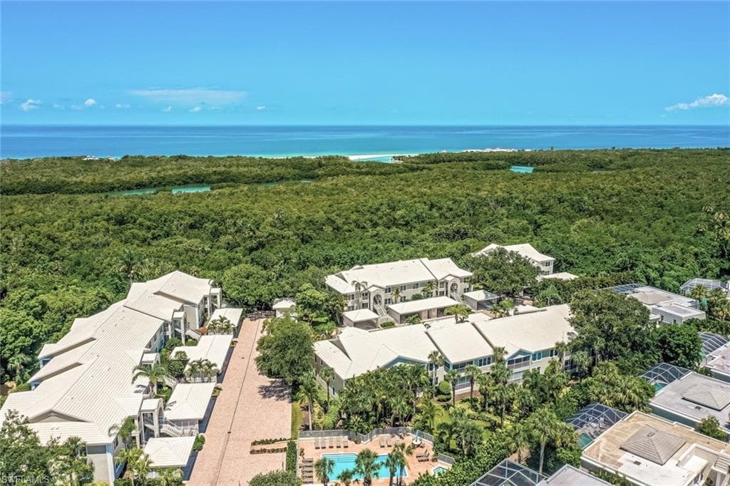 5899 Chanteclair Dr 225, Naples, FL 34108-2