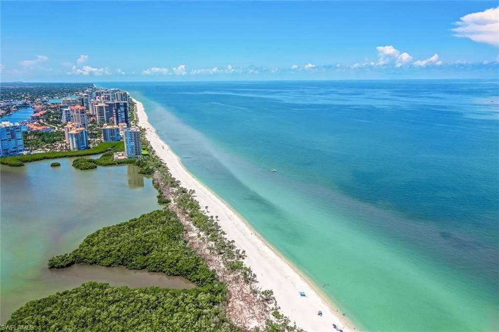 5899 Chanteclair Dr 225, Naples, FL 34108-30