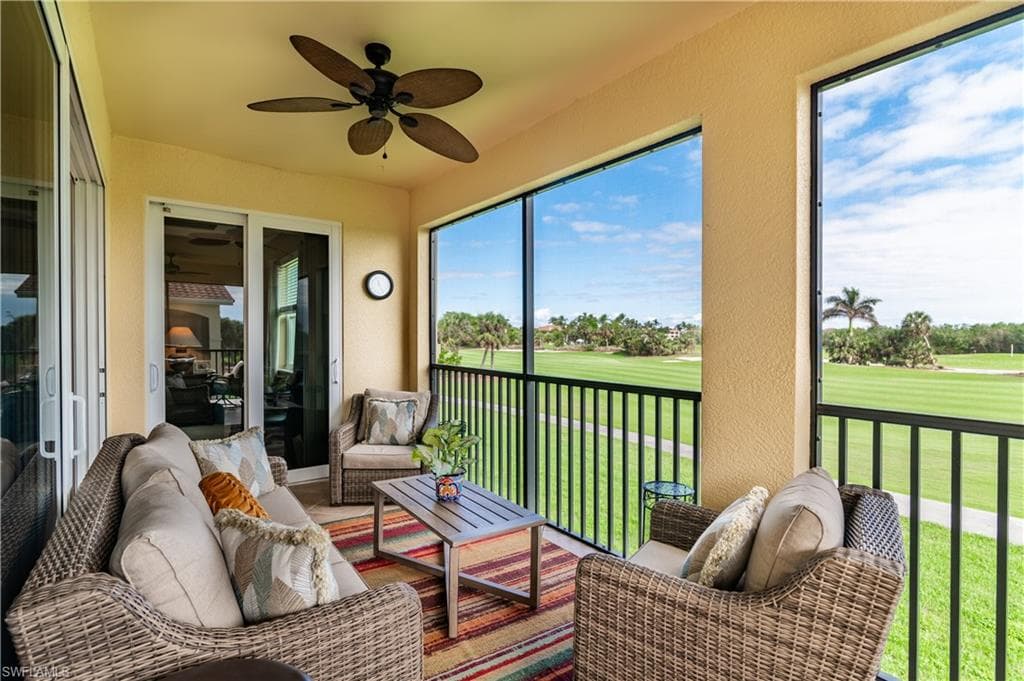 1286 Rialto Way 9-202, Naples, FL 34114-30