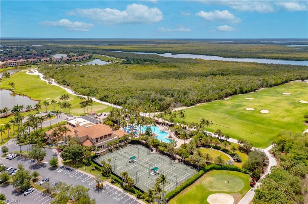 1286 Rialto Way 9-202, Naples, FL 34114-33