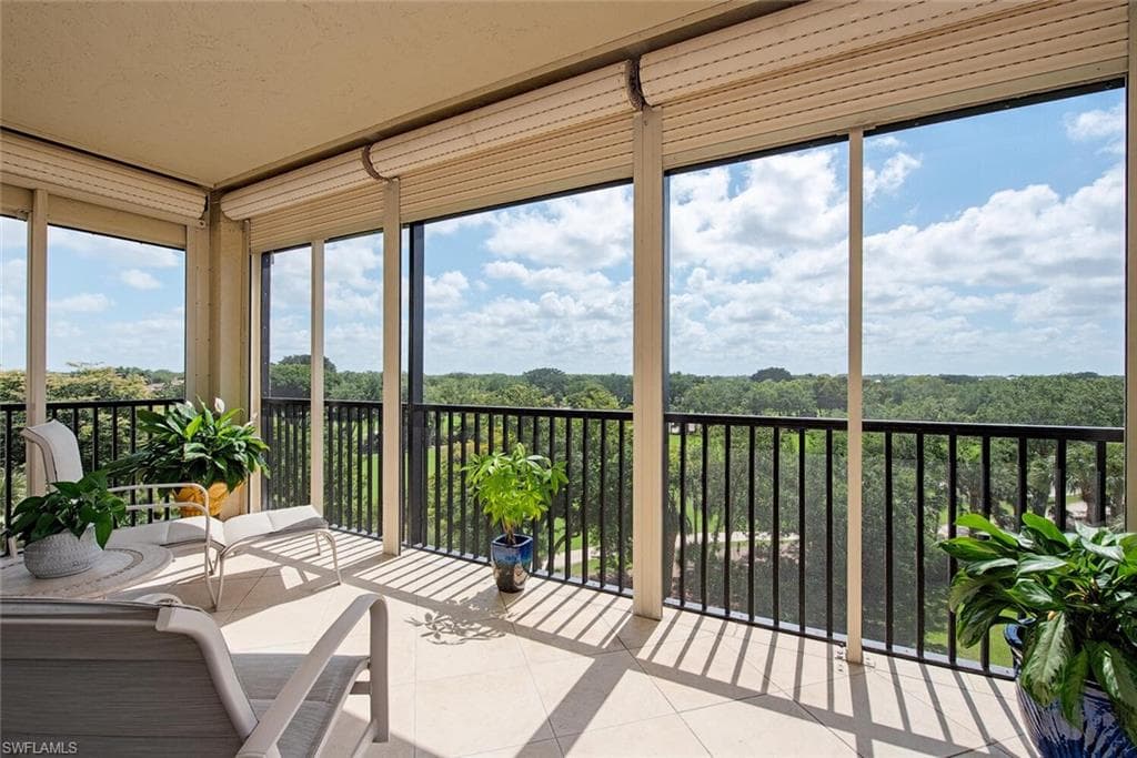 7008 Pelican Bay Blvd H402, Naples, FL 34108-2