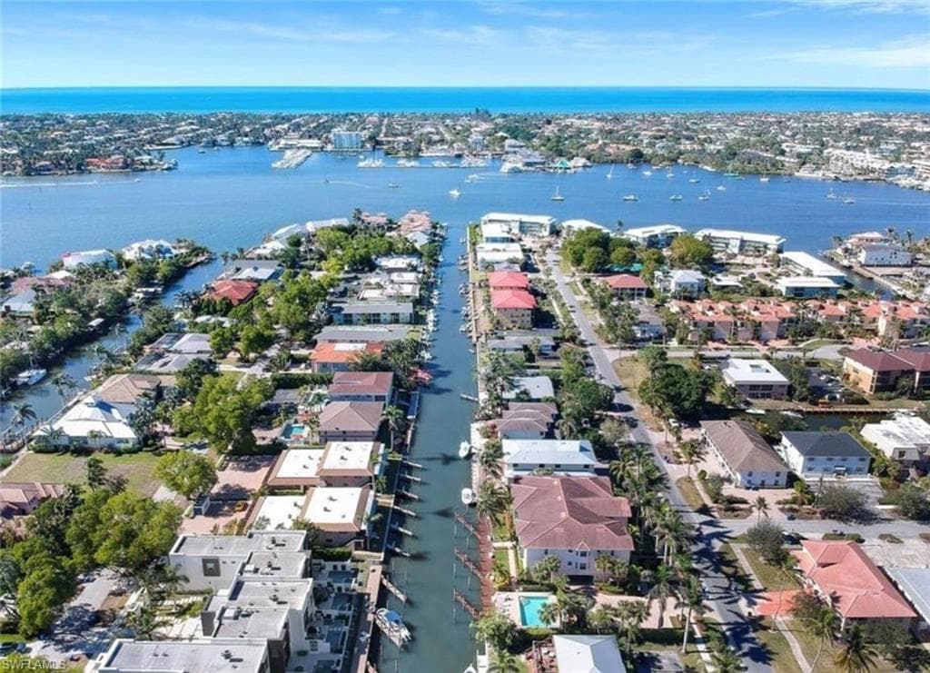 1320 Blue Point Ave 2, Naples, FL 34102-11