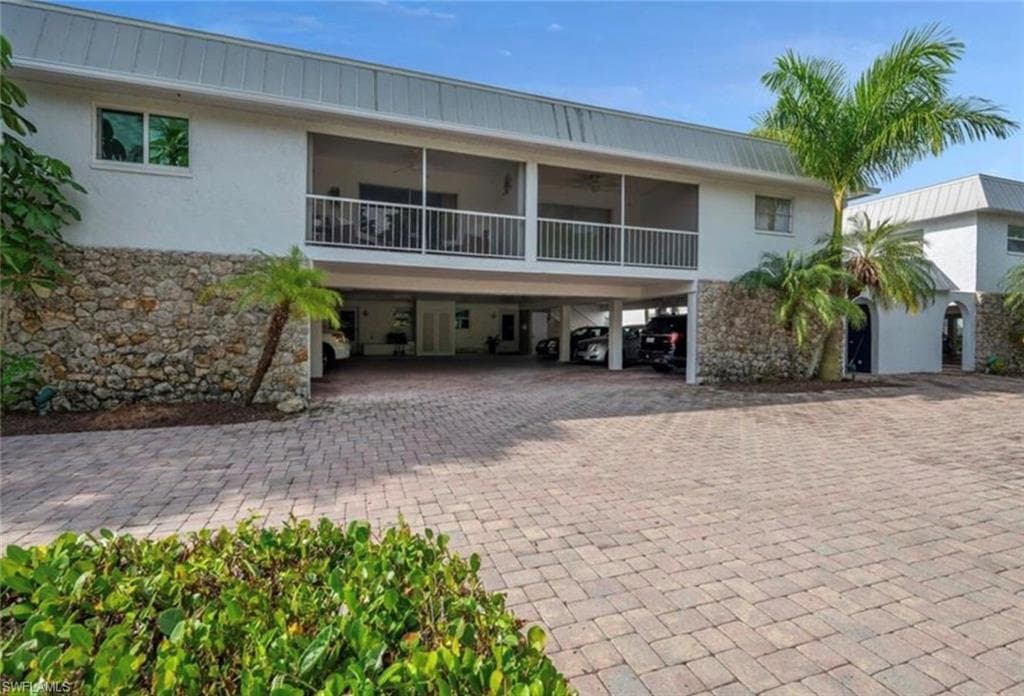 1320 Blue Point Ave 2, Naples, FL 34102-14