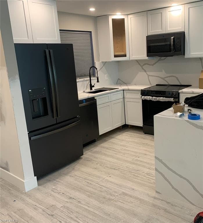 1320 Blue Point Ave 2, Naples, FL 34102-15