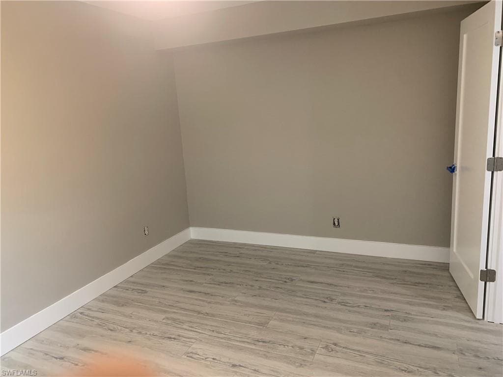 1320 Blue Point Ave 2, Naples, FL 34102-17