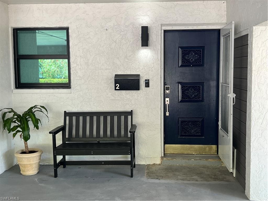 1320 Blue Point Ave 2, Naples, FL 34102-7