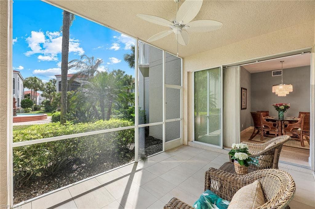 1550 Clermont Dr E101, Naples, FL 34109-22