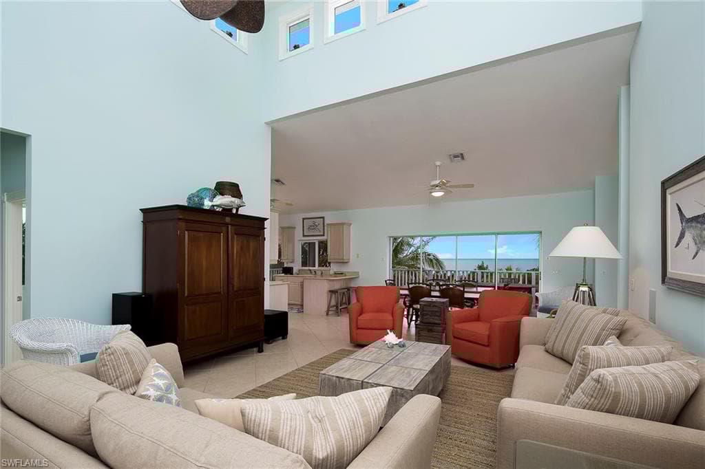 11687 Keewaydin, Naples, FL 34113-13