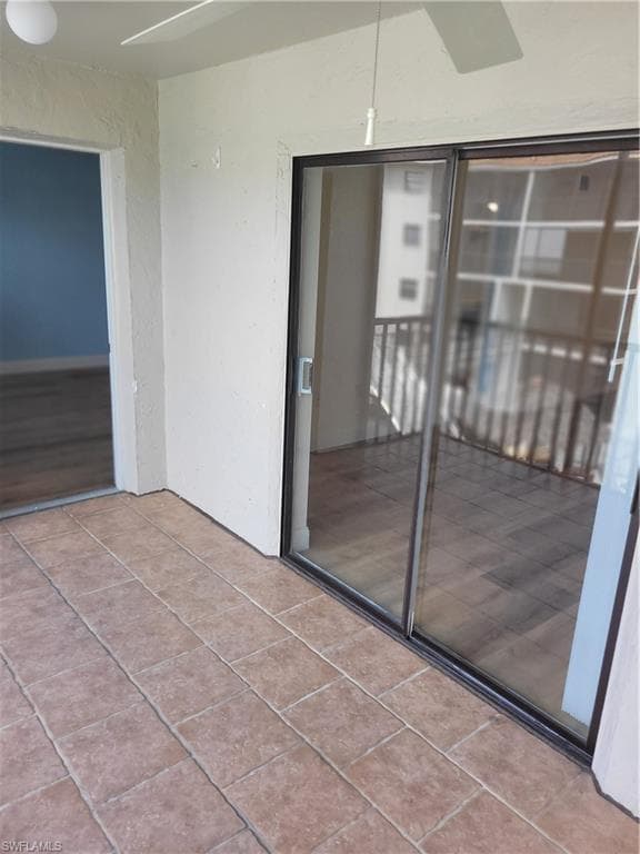 9395 Pennsylvania Ave 10, Bonita Springs, FL 34135-19