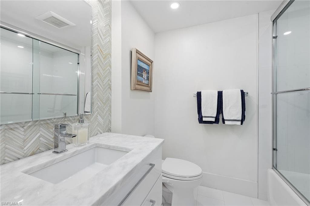 4031 Gulf Shore Blvd N 4b, Naples, FL 34103-15