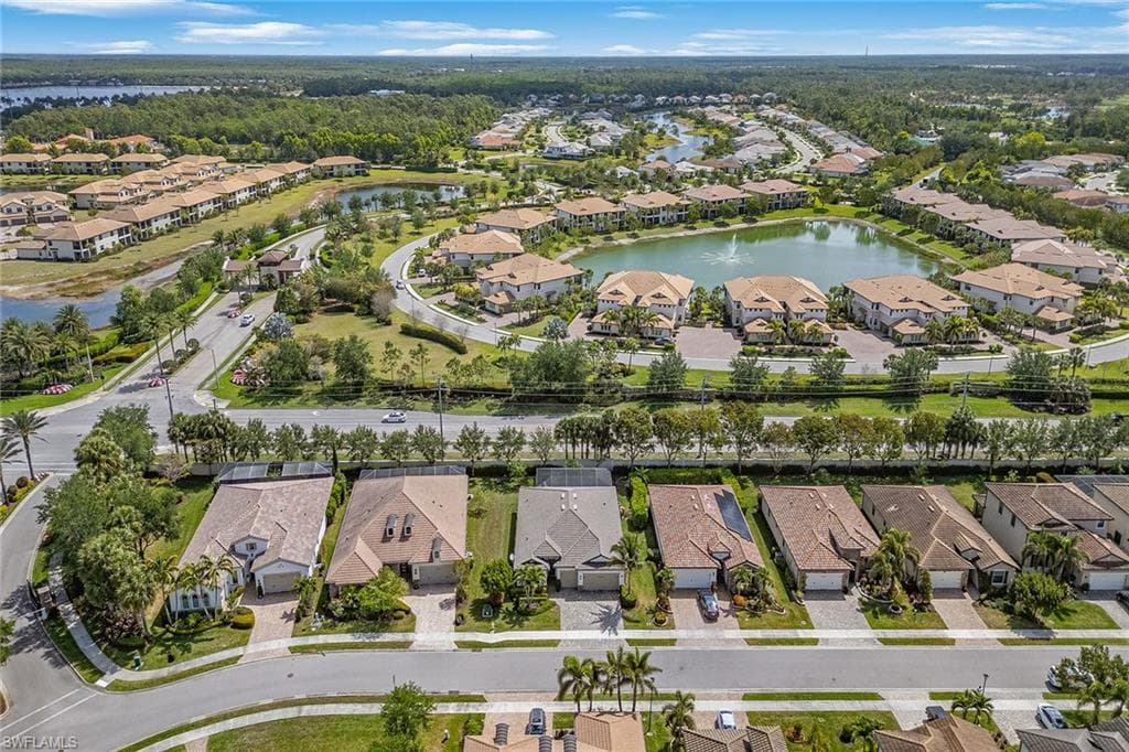 9381 Glenforest Dr, Naples, FL 34120-36