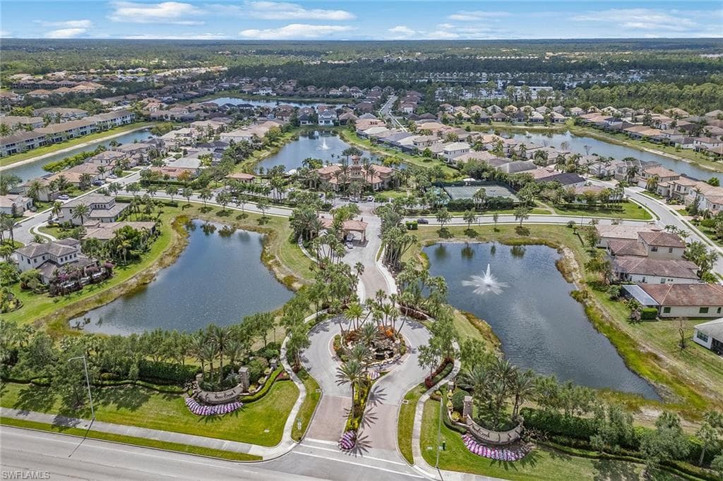 9381 Glenforest Dr, Naples, FL 34120-41