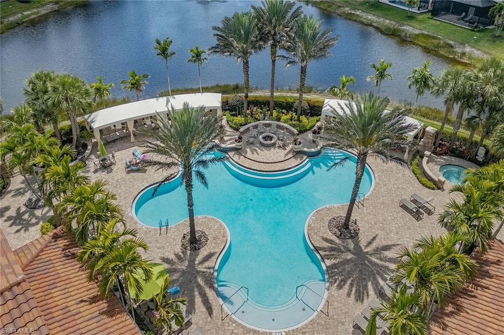 9381 Glenforest Dr, Naples, FL 34120-42