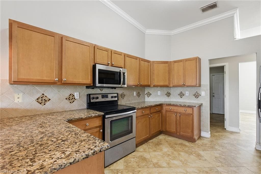 1409 Juanita Pl, Cape Coral, FL 33993-12