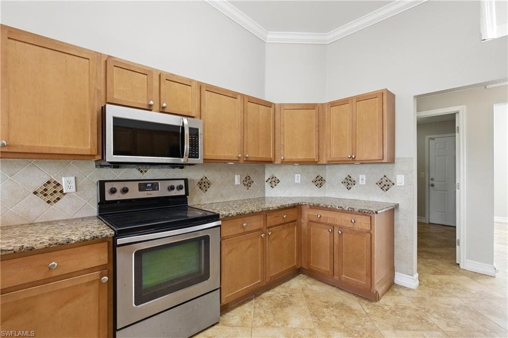 1409 Juanita Pl, Cape Coral, FL 33993-14