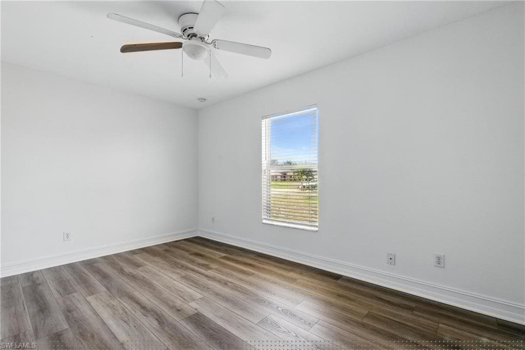 1409 Juanita Pl, Cape Coral, FL 33993-24