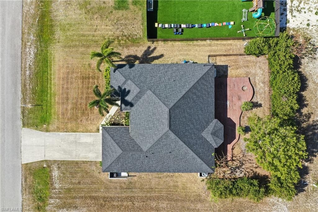 1409 Juanita Pl, Cape Coral, FL 33993-34