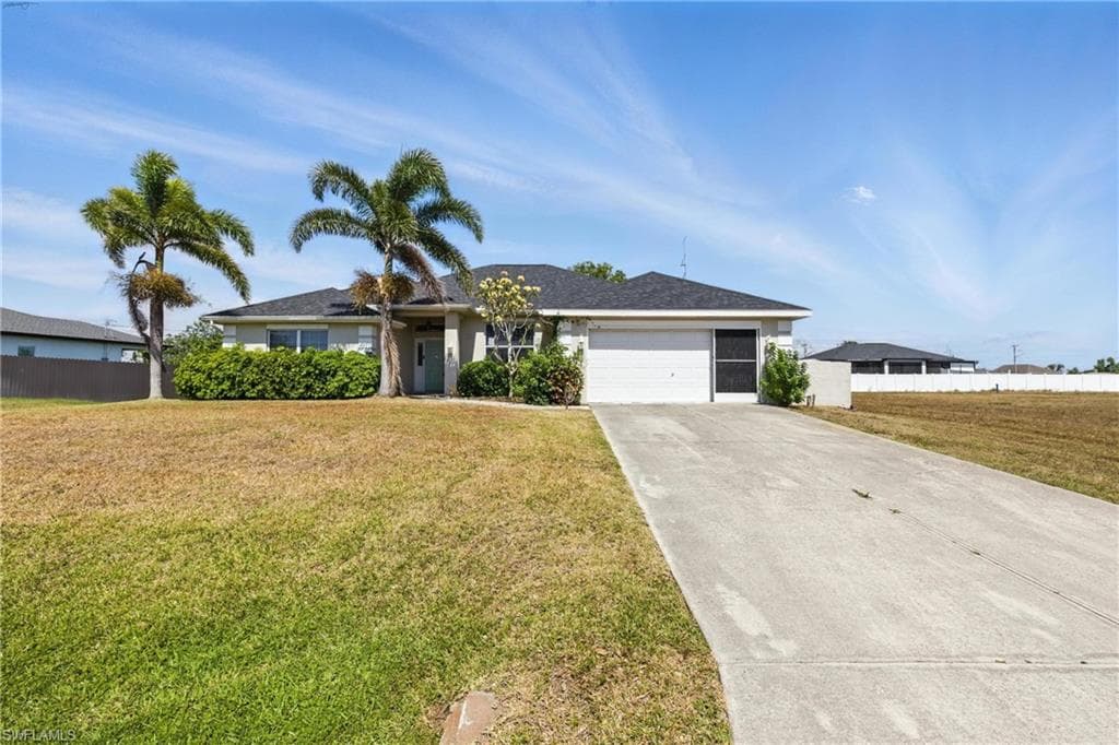 1409 Juanita Pl, Cape Coral, FL 33993-35