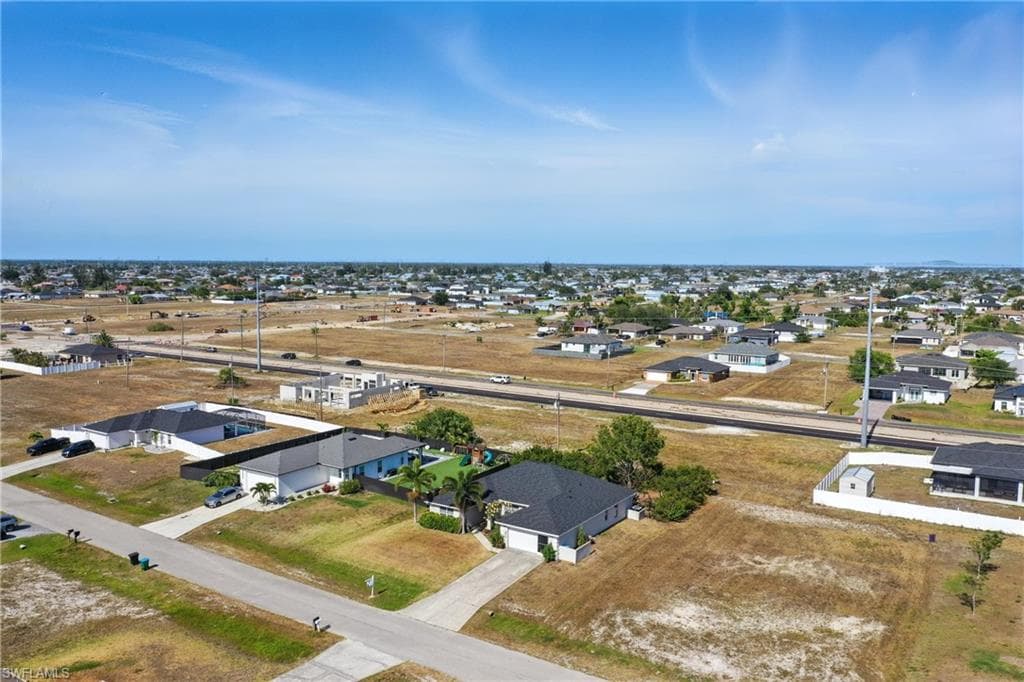 1409 Juanita Pl, Cape Coral, FL 33993-36