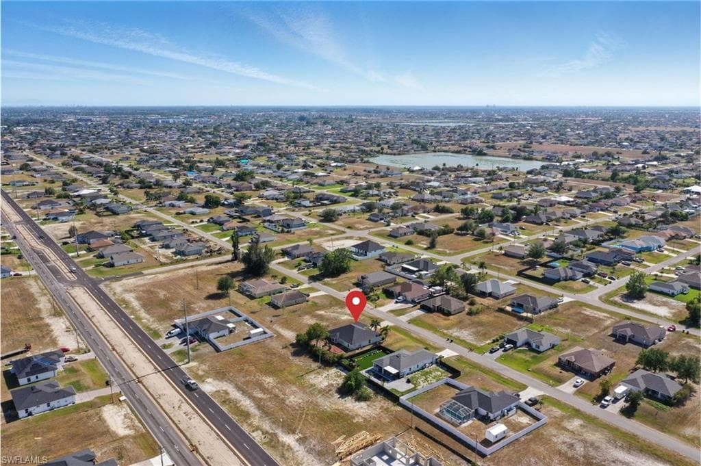 1409 Juanita Pl, Cape Coral, FL 33993-37