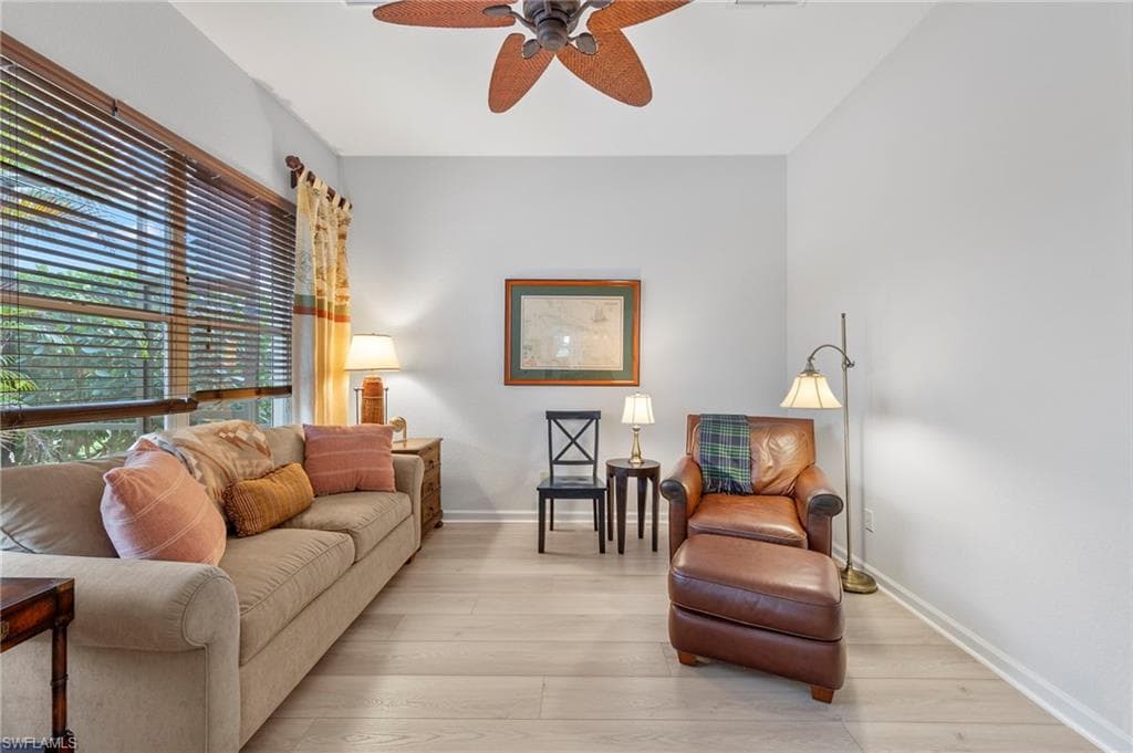 8975 Morgan Ct, Naples, FL 34113-11