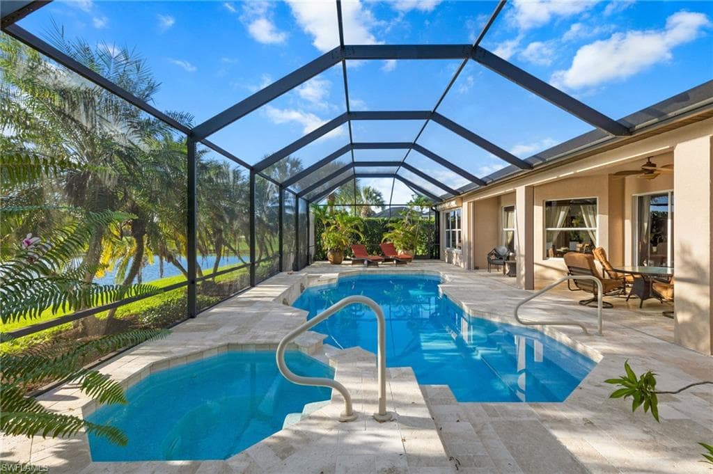 8975 Morgan Ct, Naples, FL 34113-23