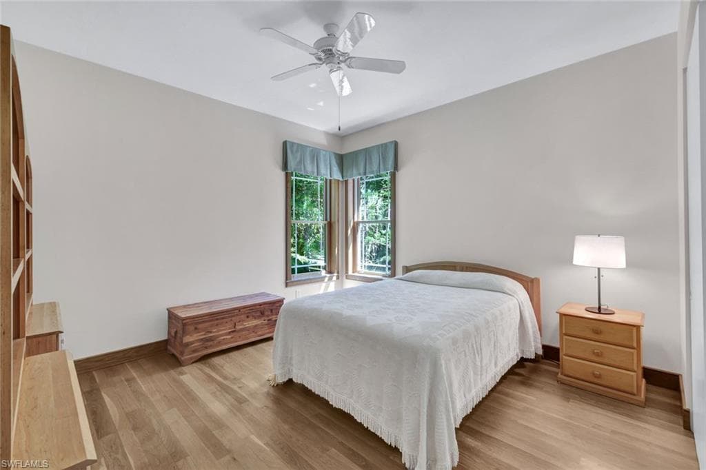 5660 English Oaks Ln, Naples, FL 34119-16