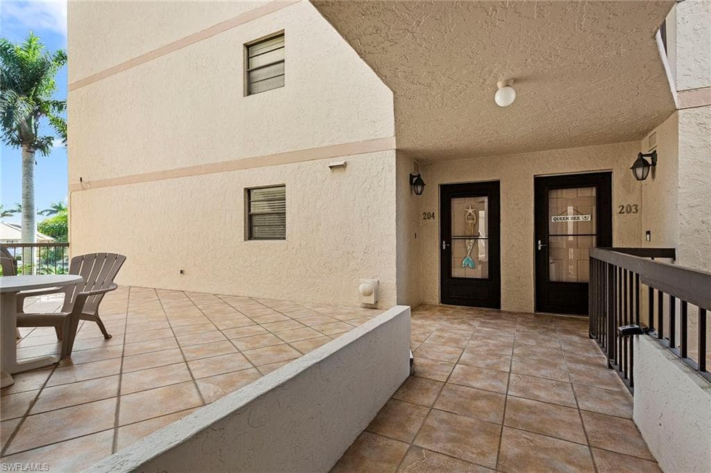 845 Collier Ct 204, Marco Island, FL 34145-23