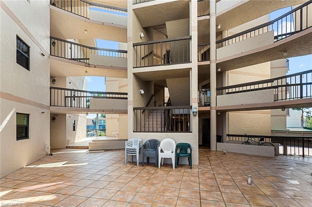 845 Collier Ct 204, Marco Island, FL 34145-24