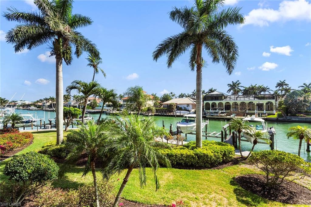 845 Collier Ct 204, Marco Island, FL 34145-30