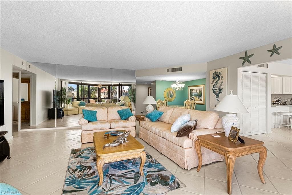 845 Collier Ct 204, Marco Island, FL 34145-4