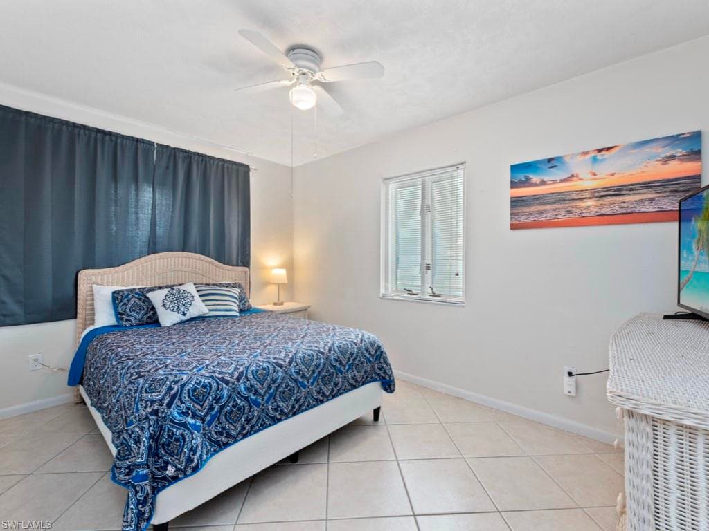 224 Shadowridge Ct, Marco Island, FL 34145-9
