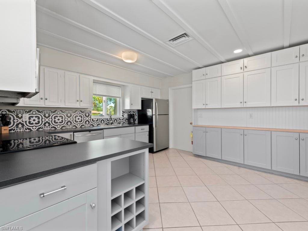 224 Shadowridge Ct, Marco Island, FL 34145-10