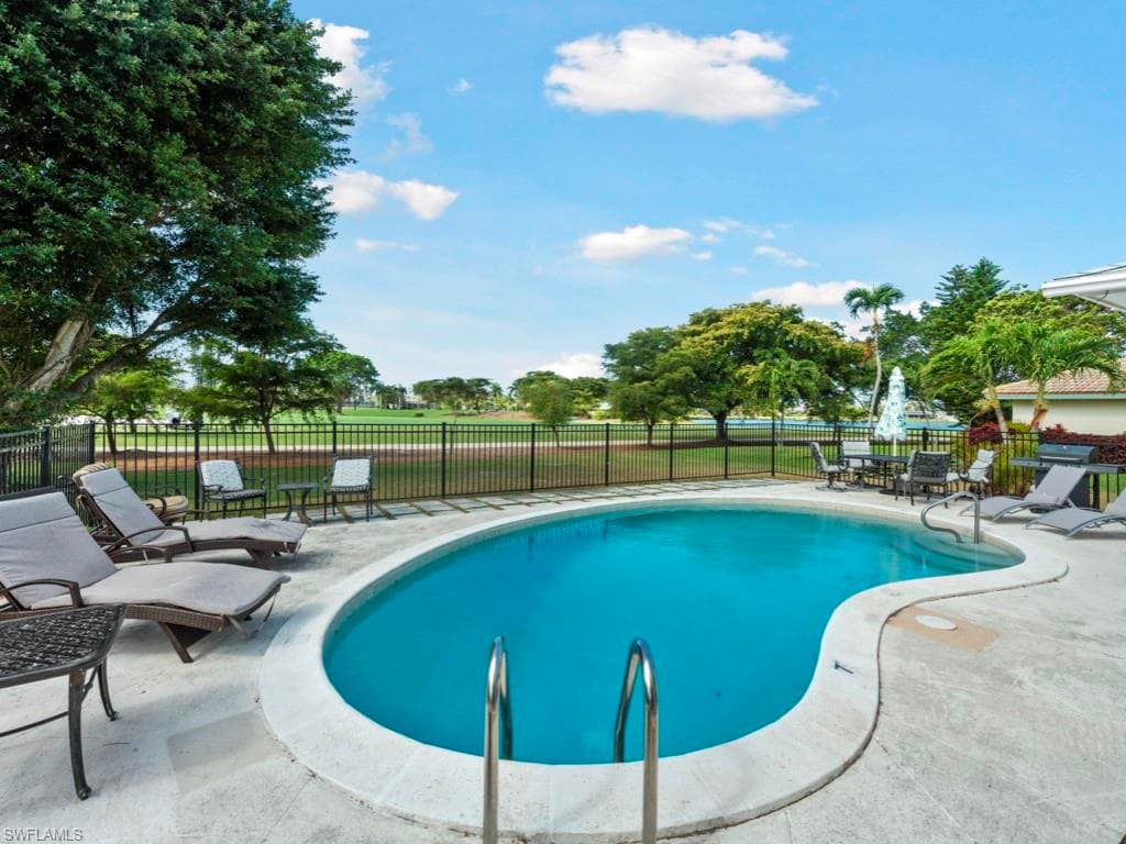 224 Shadowridge Ct, Marco Island, FL 34145-16