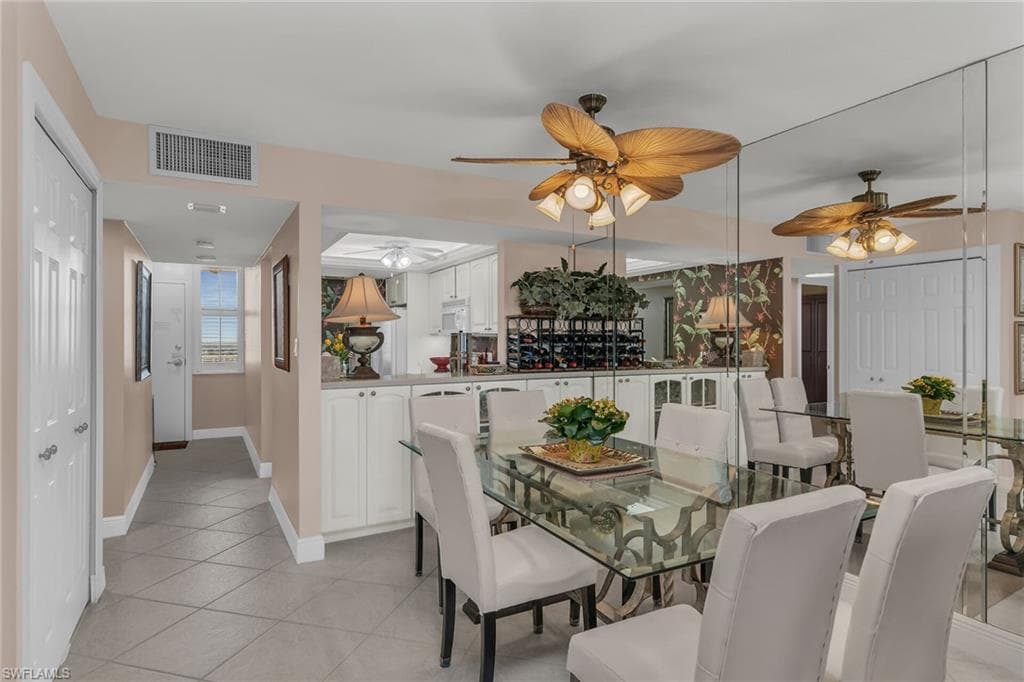 320 Seaview Ct 1201, Marco Island, FL 34145-10