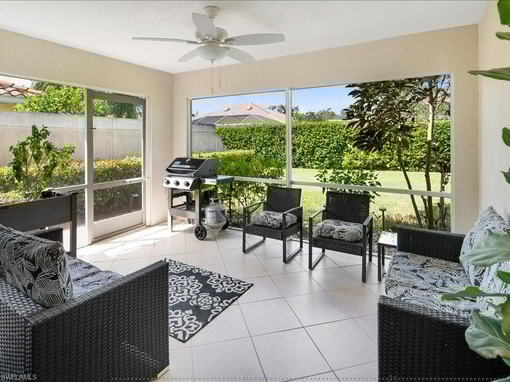 3238 Barbados Ln, Naples, FL 34119-7