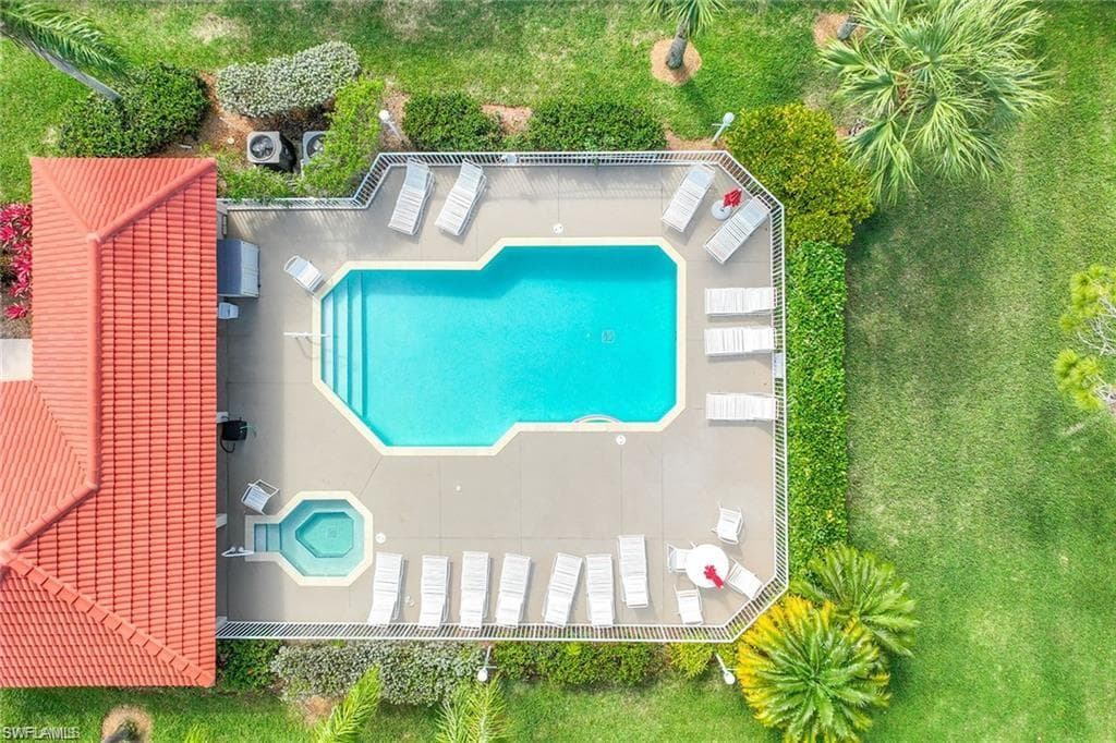 8125 Celeste Dr 5213, Naples, FL 34113-33