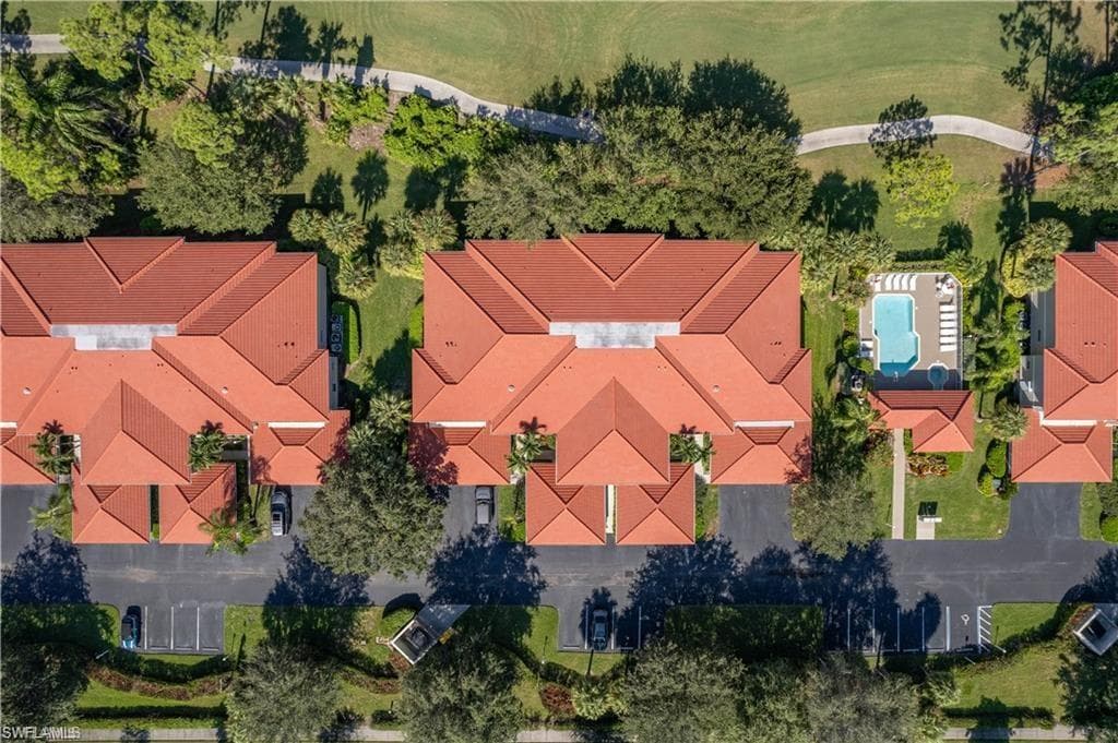 8125 Celeste Dr 5213, Naples, FL 34113-4