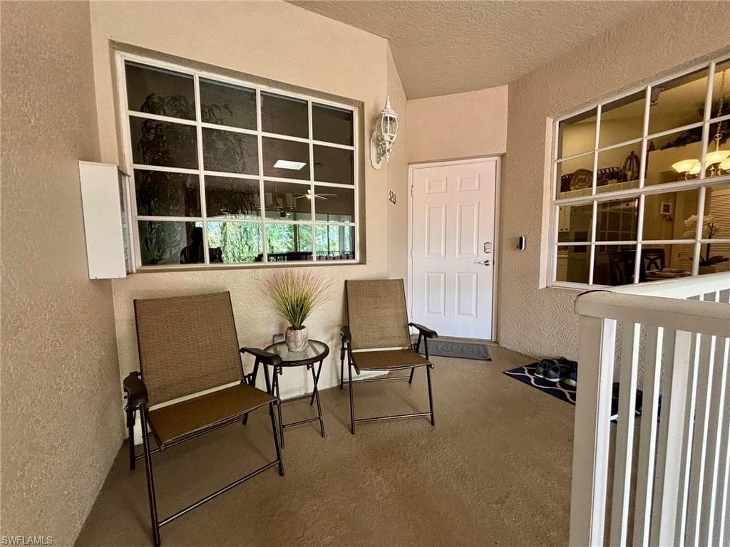 8125 Celeste Dr 5213, Naples, FL 34113-7