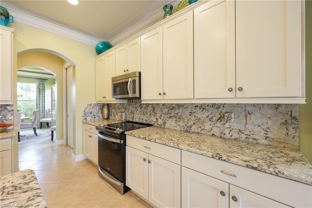 11619 Giulia Dr, Fort Myers, FL 33913-10