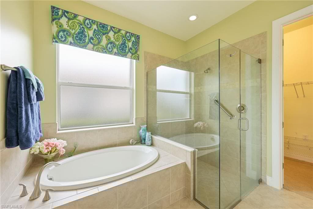 11619 Giulia Dr, Fort Myers, FL 33913-27