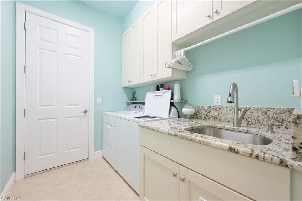 11619 Giulia Dr, Fort Myers, FL 33913-34